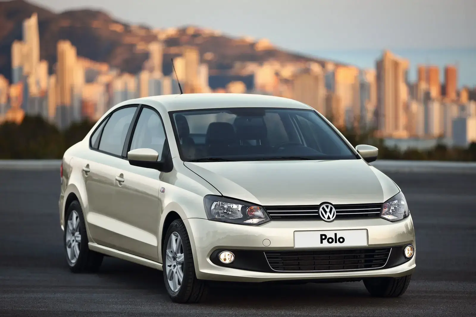 Volkswagen Polo - Zda je vhodný pro rodinu, práci nebo cestování