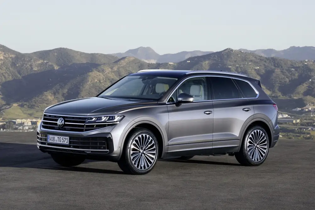 Volkswagen Touareg: Luxusní SUV s Nejpokročilejšími Technologie a Výkonem