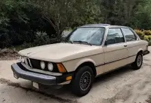 Recenze BMW E21 - Historie legendy, která zahájila éru BMW řady 3