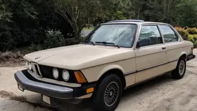 Recenze BMW E21 - Historie legendy, která zahájila éru BMW řady 3