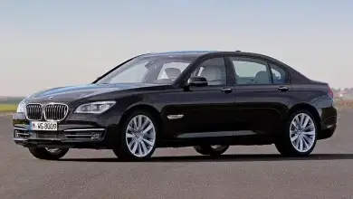 Recenze BMW F01 - Kombinace luxusu a inovací v jednom