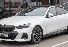 Recenze BMW G60: Luxusní limuzína pro náročné