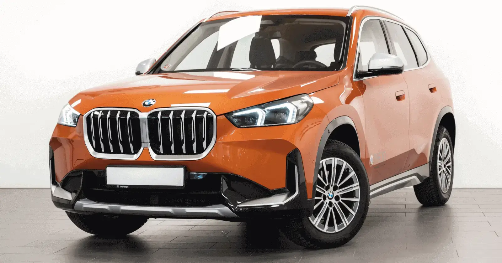 BMW X1 Recenze: Jak Si Tento Kompaktní SUV Pořád Stojí Na Vrcholu?