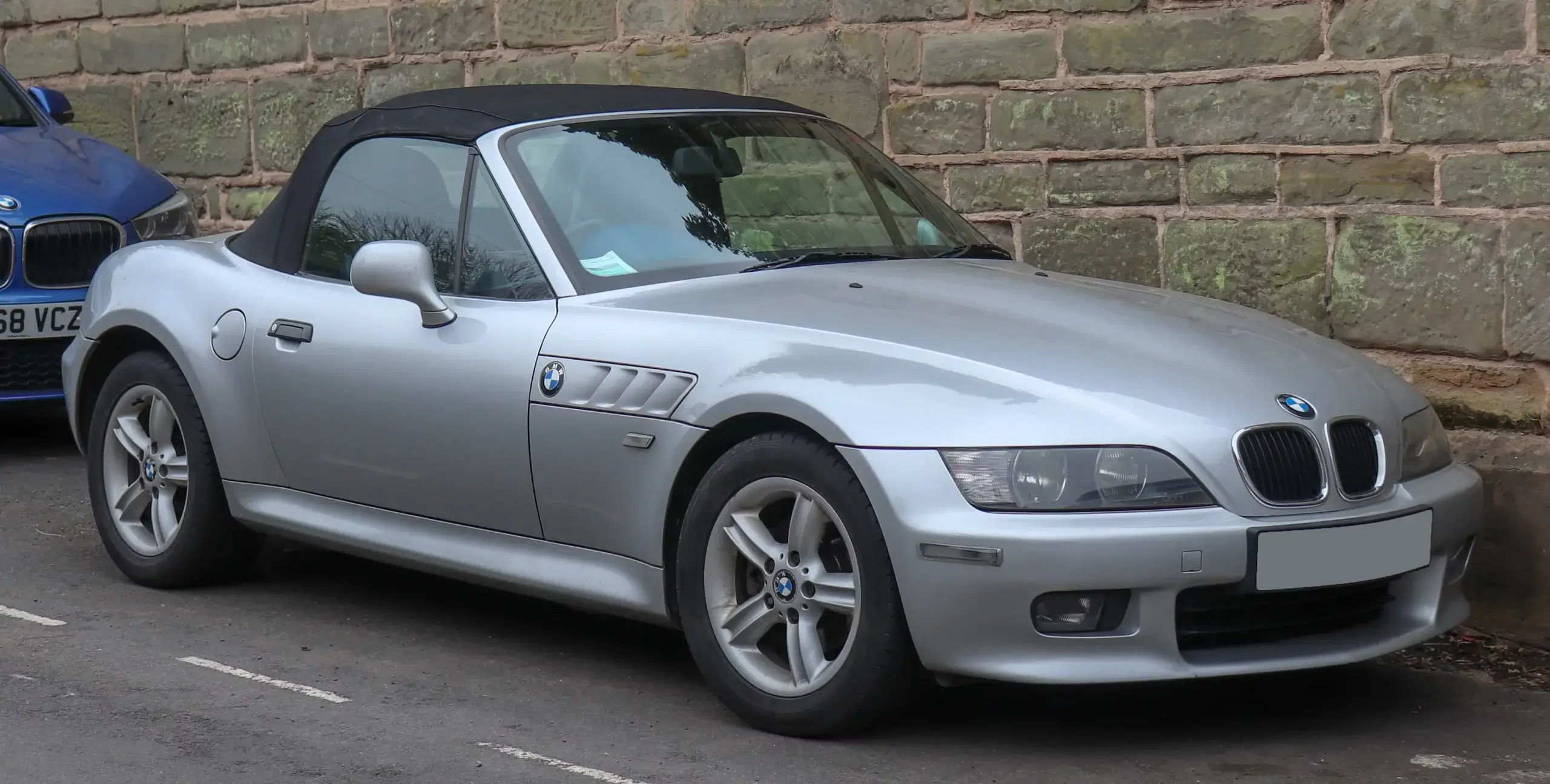 Kompletní recenze BMW Z3: Zábavný a stylový roadster, který nikdy nevyjde z módy