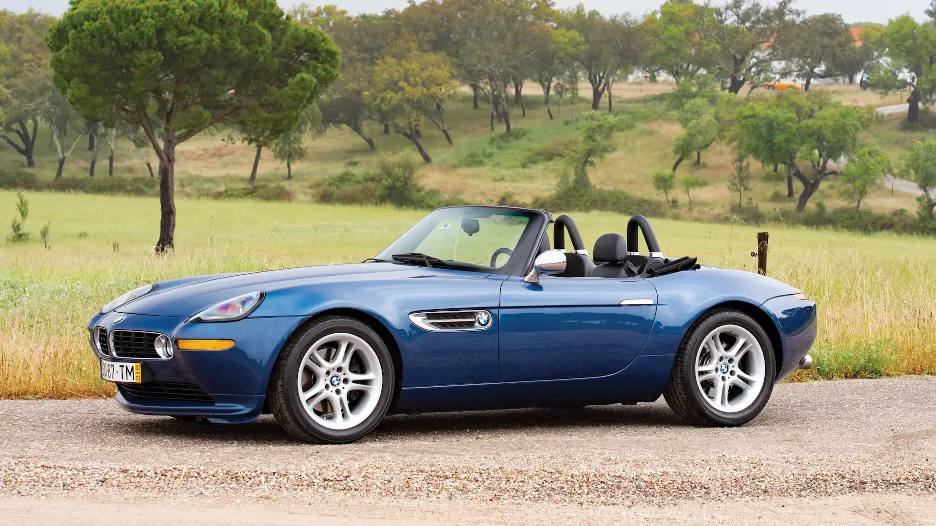 Recenze BMW Z8 - luxusního sportovního kabrioletu