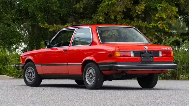 Ekonomika BMW E21