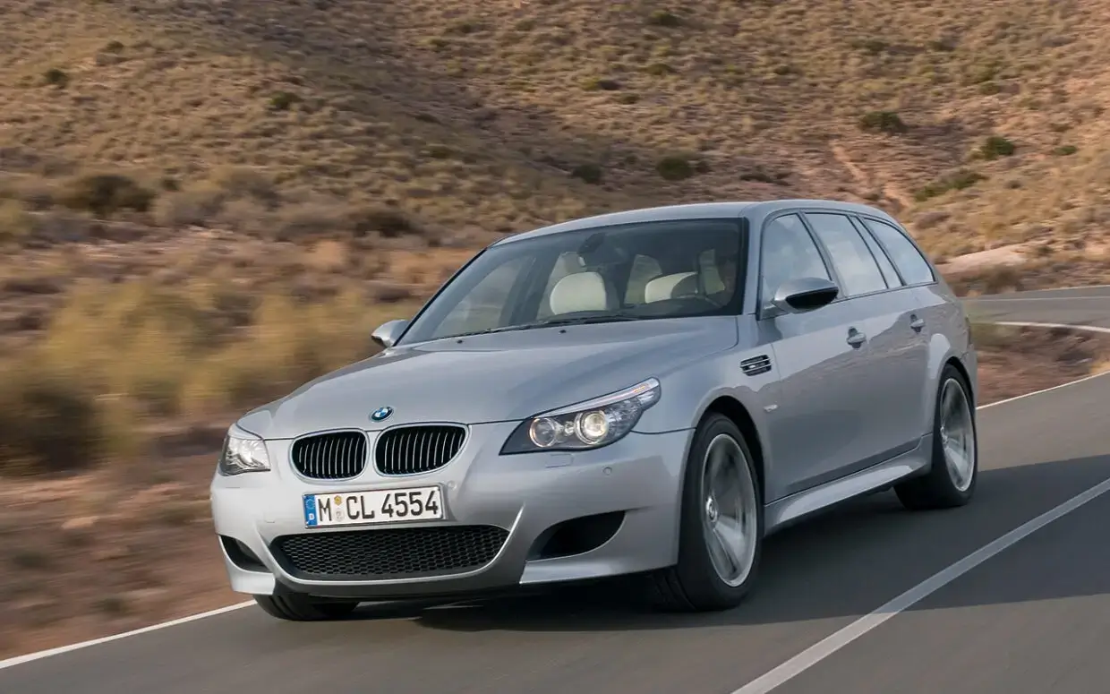 Jedinečné vlastnosti BMW E60