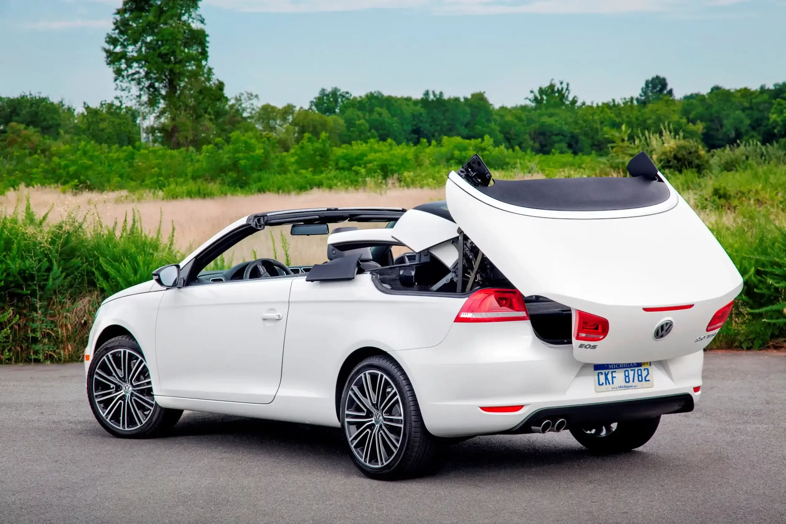 Jedinečné vlastnosti Volkswagen Eos