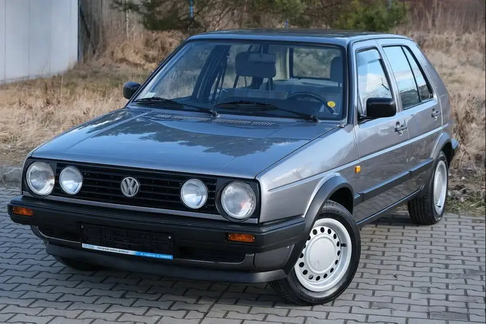 Jedinečné vlastnosti Volkswagen Golf 2