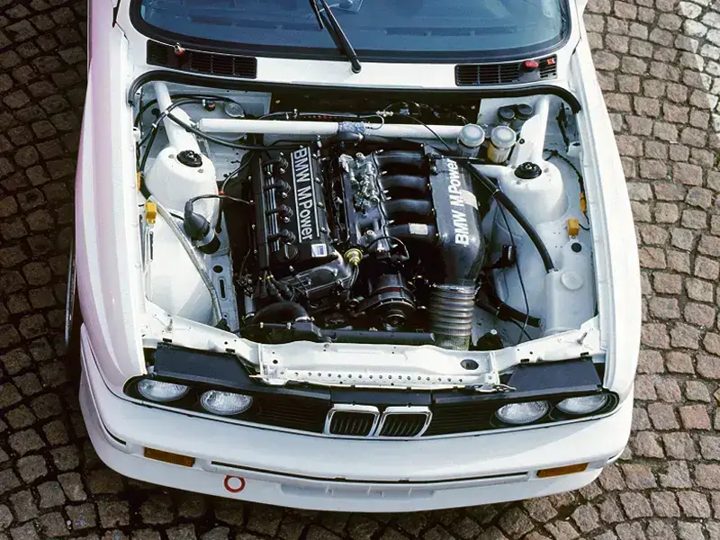 Motor BMW E30