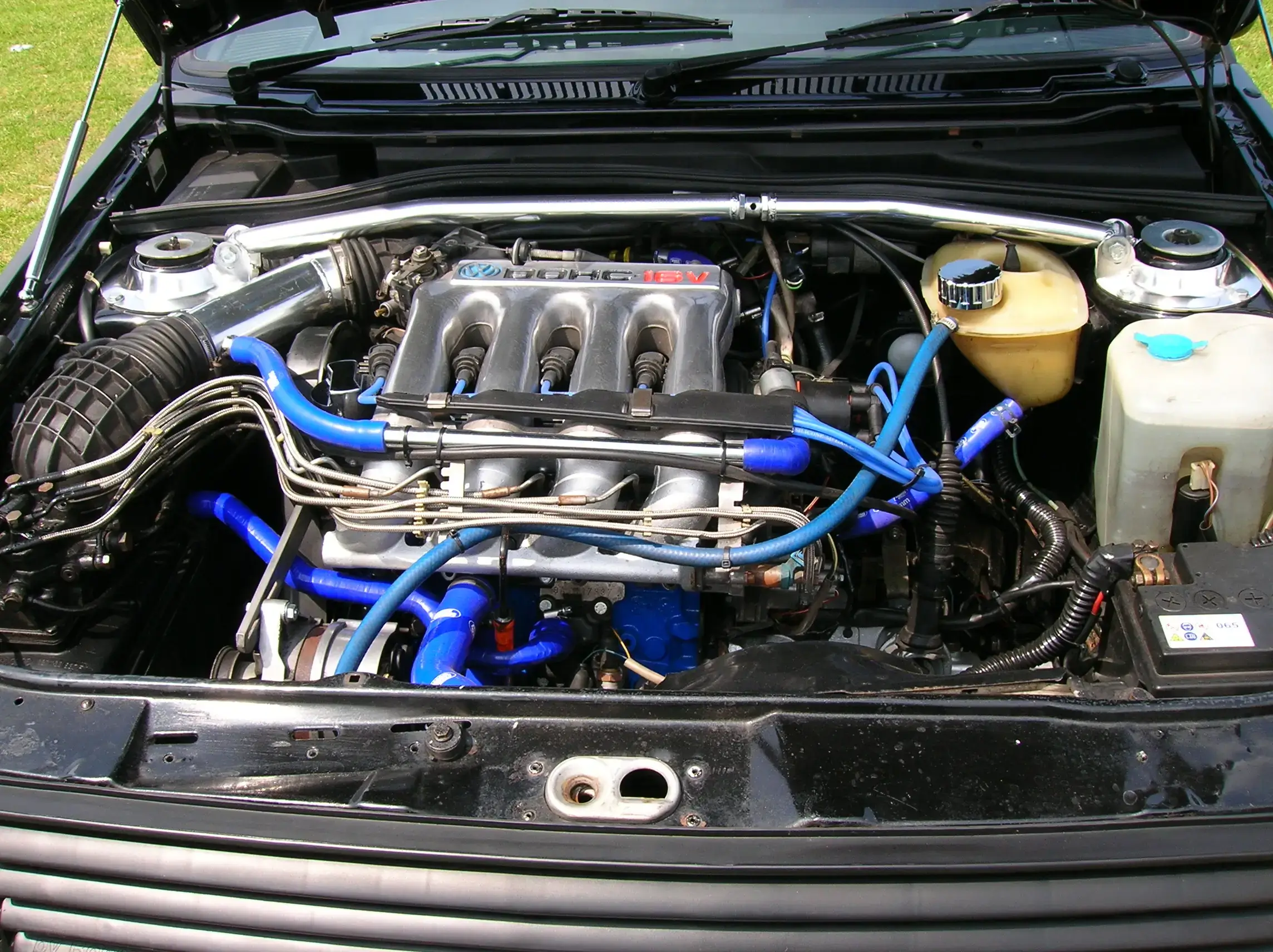 Motor Volkswagen Golf 2