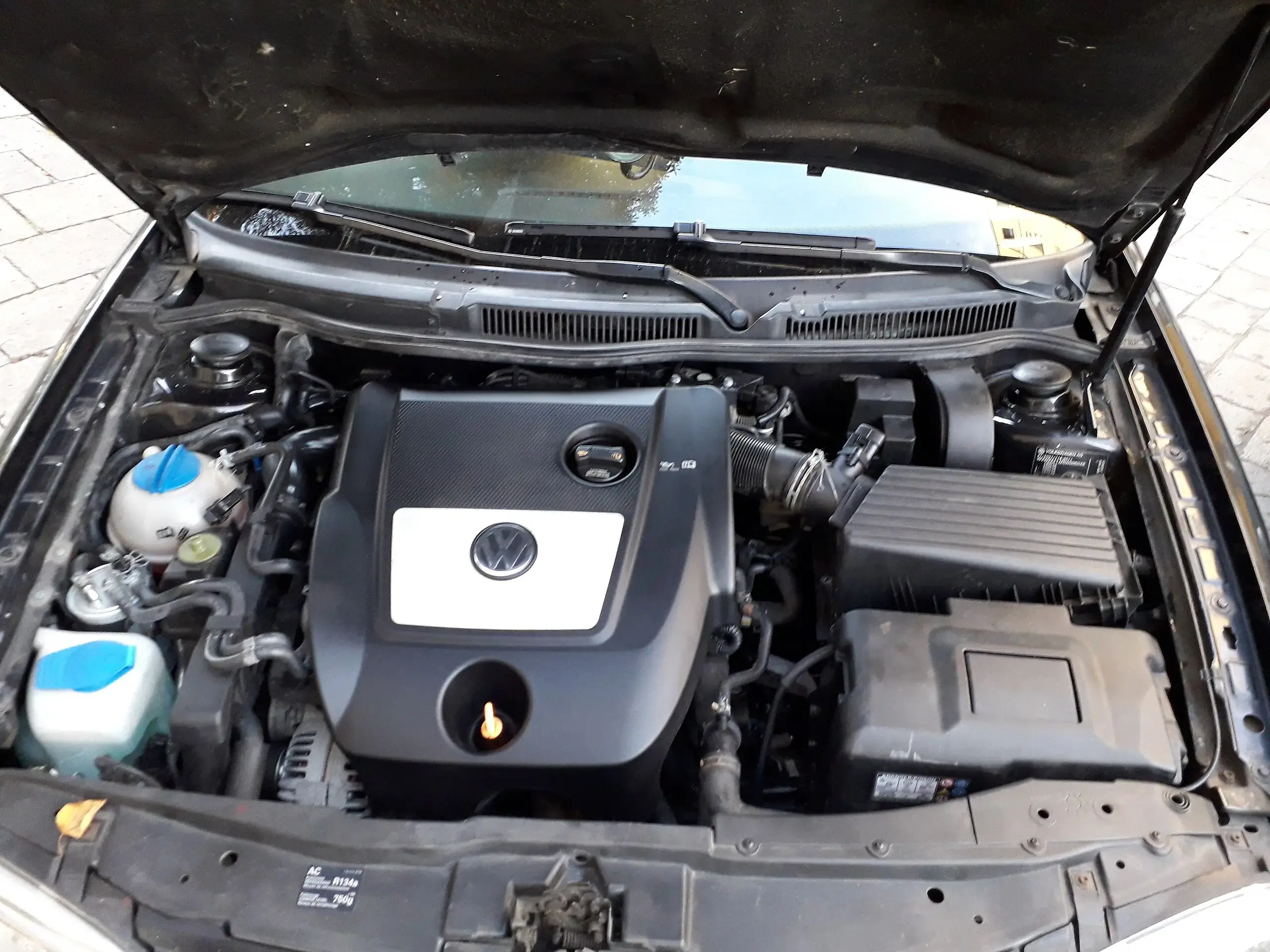 Motor Volkswagen Golf 4