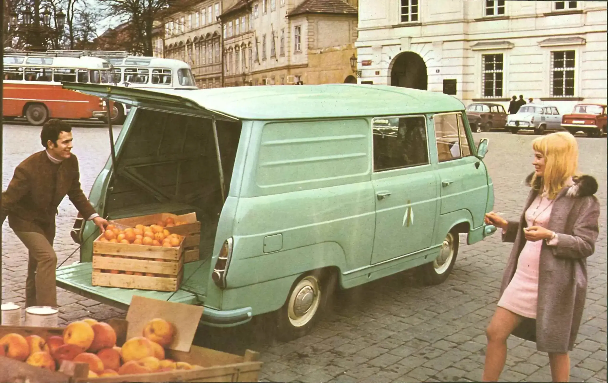 Škoda 1203 - Zda je vhodný pro rodinu, práci nebo cestování