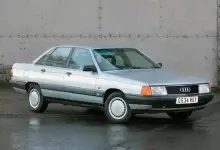 Recenze Audi 100 – klasika, která formovala tvář značky