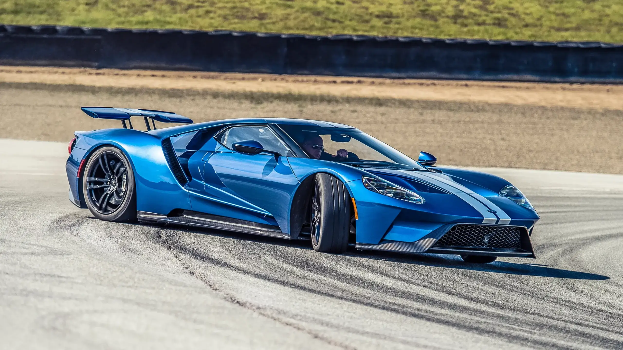 Ekonomika Ford GT