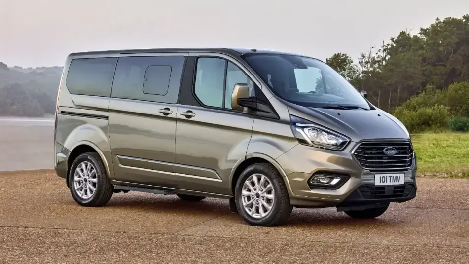 Recenze Ford Tourneo Custom – pohodlí pro náročné cestovatele