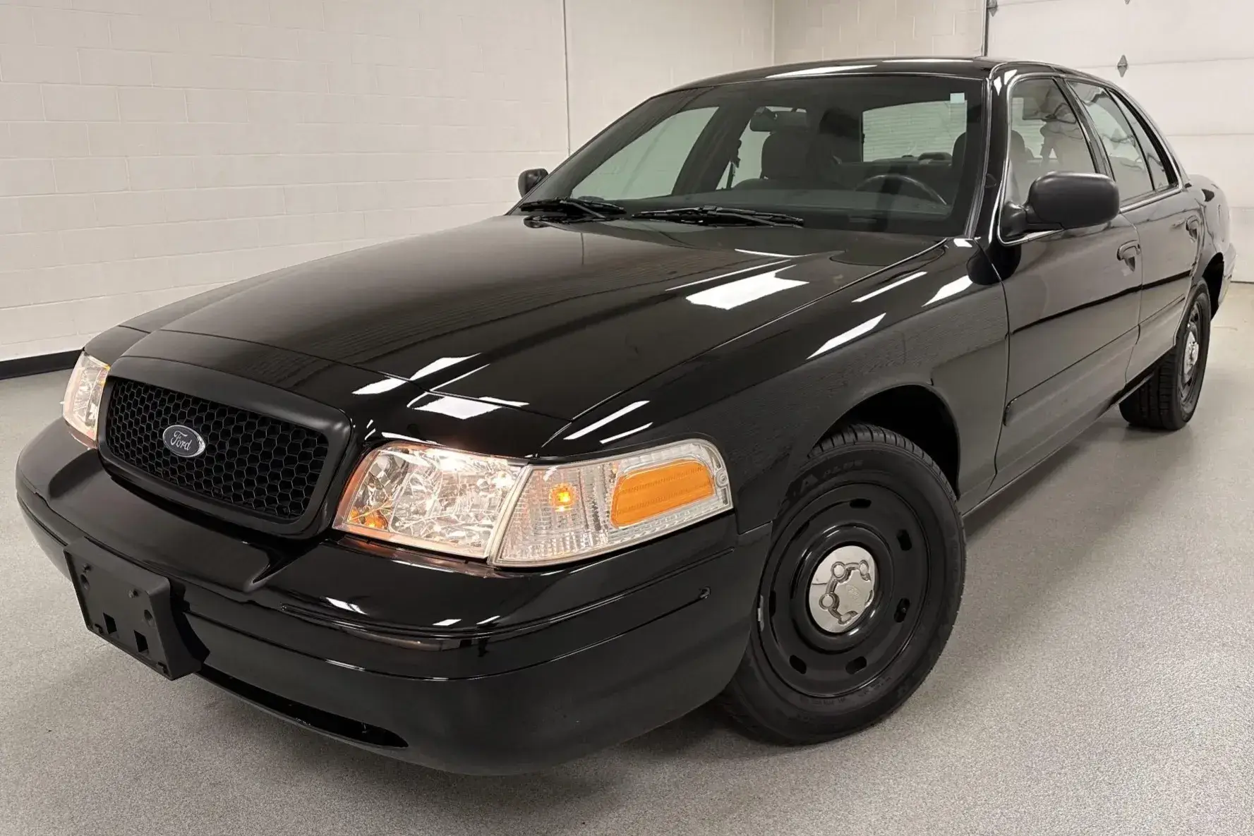 Interiér Ford Crown Victoria