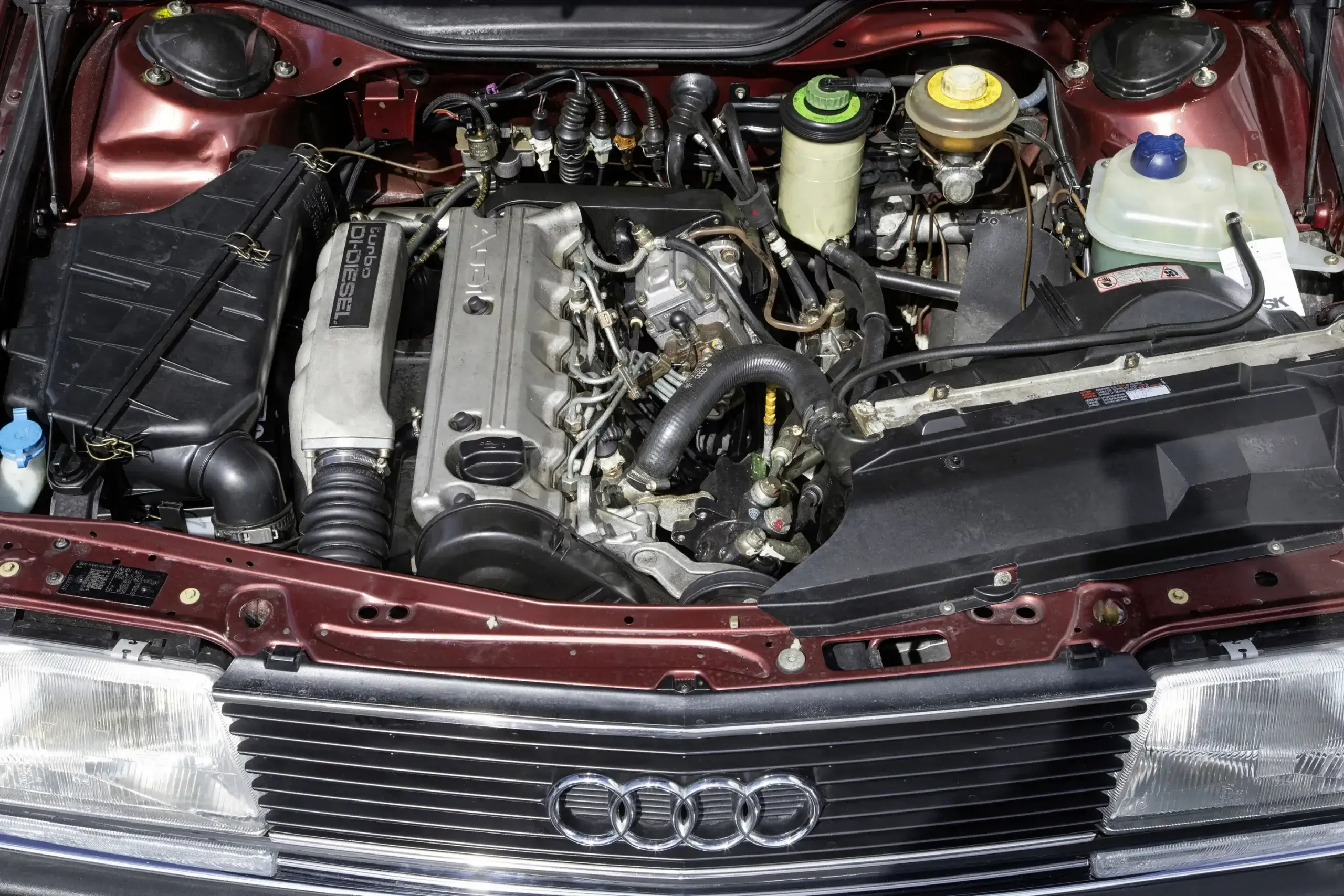 Motor Audi 100