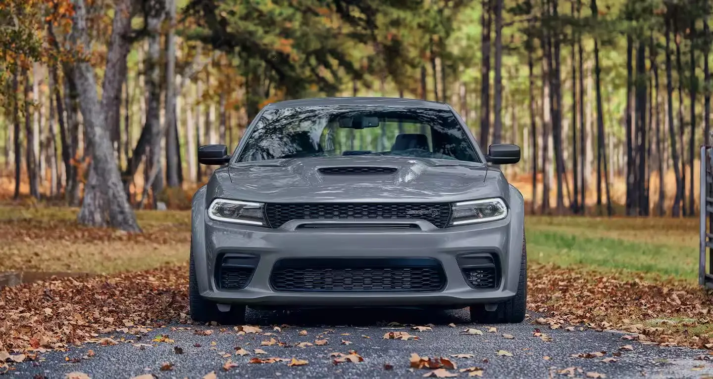 Recenze Dodge Charger: Klasický styl s moderními prvky