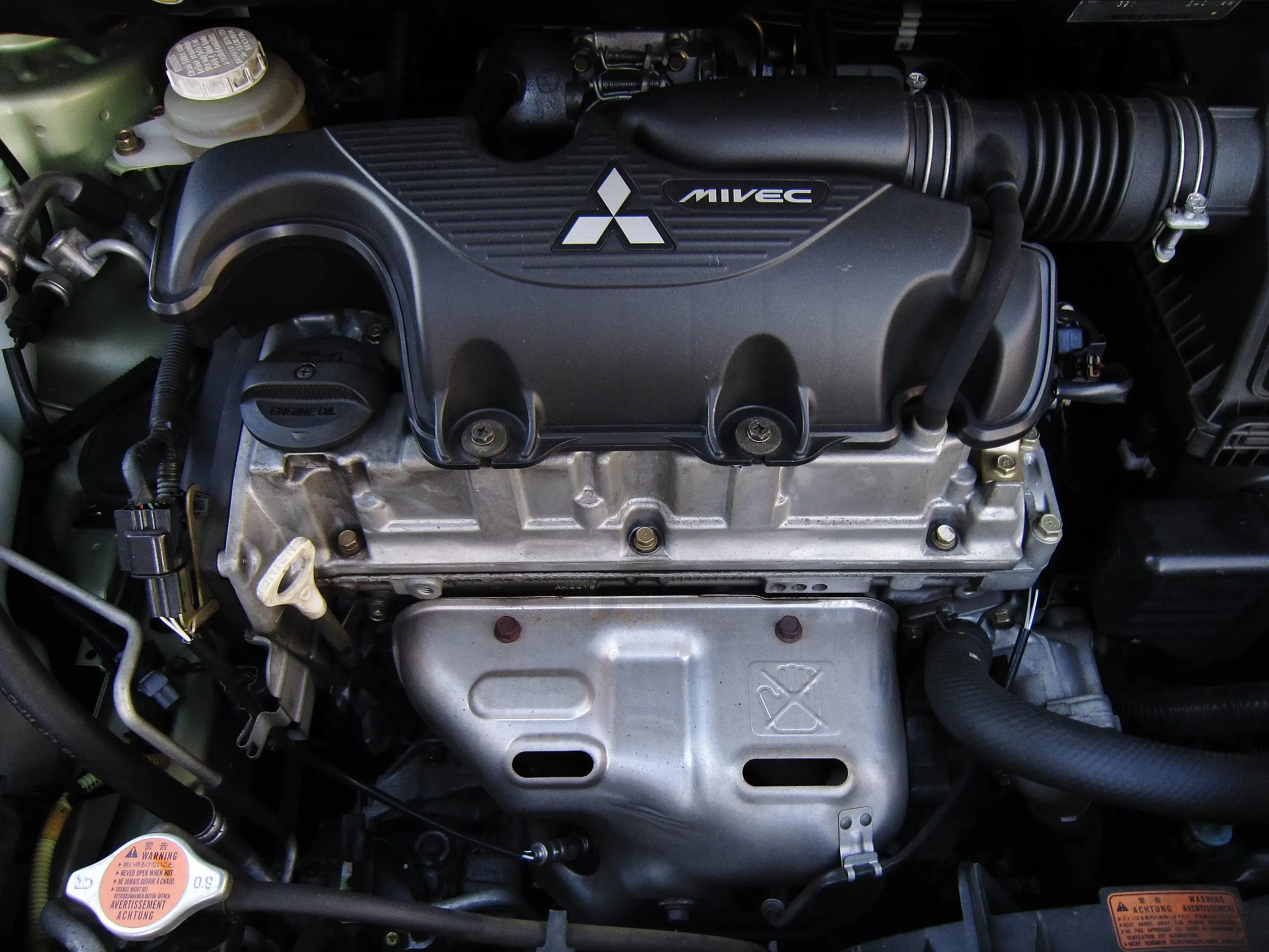 Motor Mitsubishi Colt