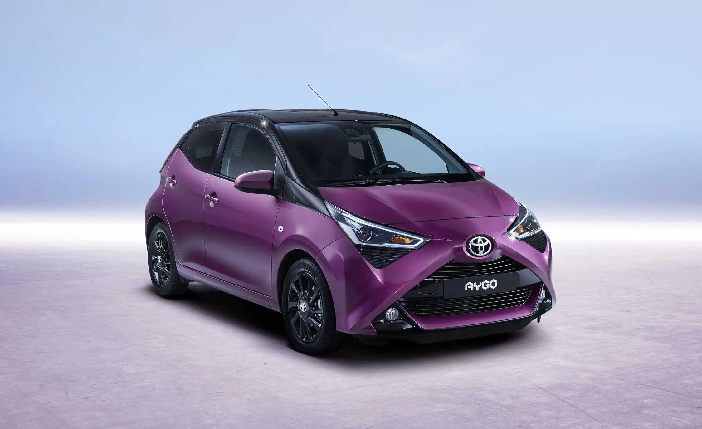 Recenze Toyota Aygo: Kompaktní stylovka pro každodenní provoz